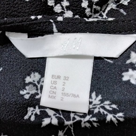 NEW H & M Women Dress Black Floral Pattern Long Sleeve Size 2 Soft Flare Relax - Picture 14 of 16